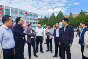 学校领导莅临我院指导迎新工作