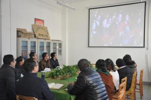 畜牧系组织全系师生收看“12.4”宪法晨读直播