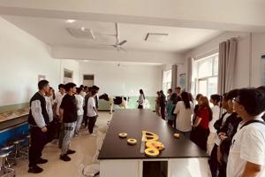 畜牧科技学院扎实开展2023级新生入学教育