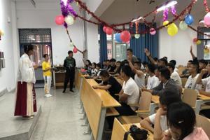 畜牧科技学院举办端午联谊会